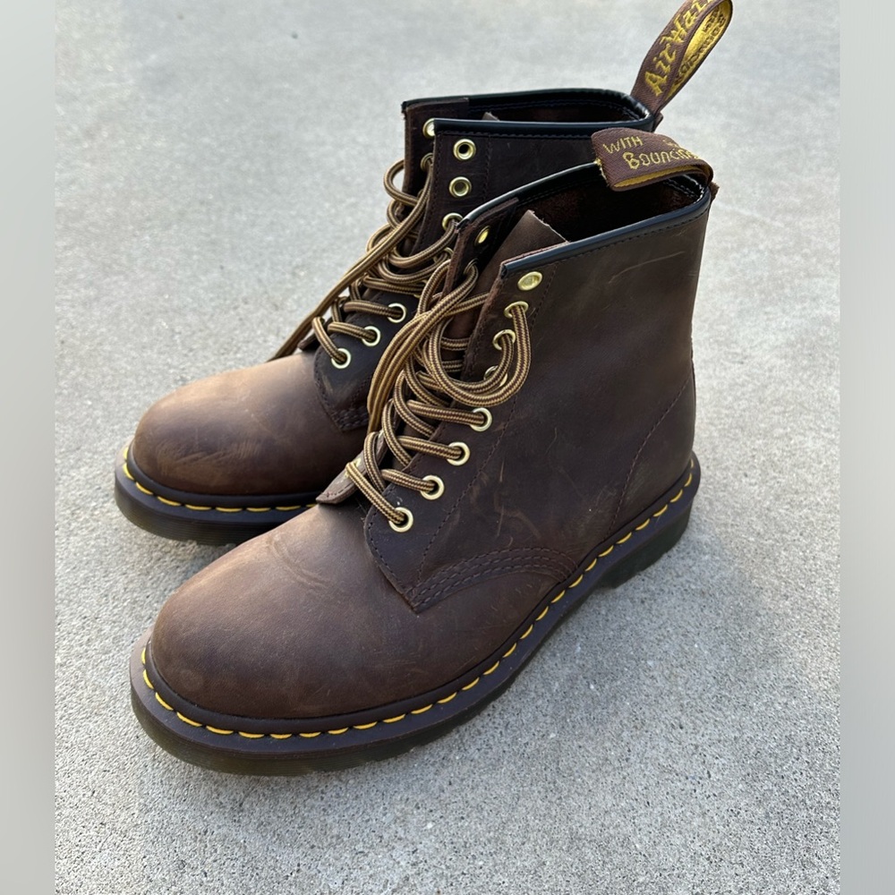 NWOT brown Dr. / Doc Martins